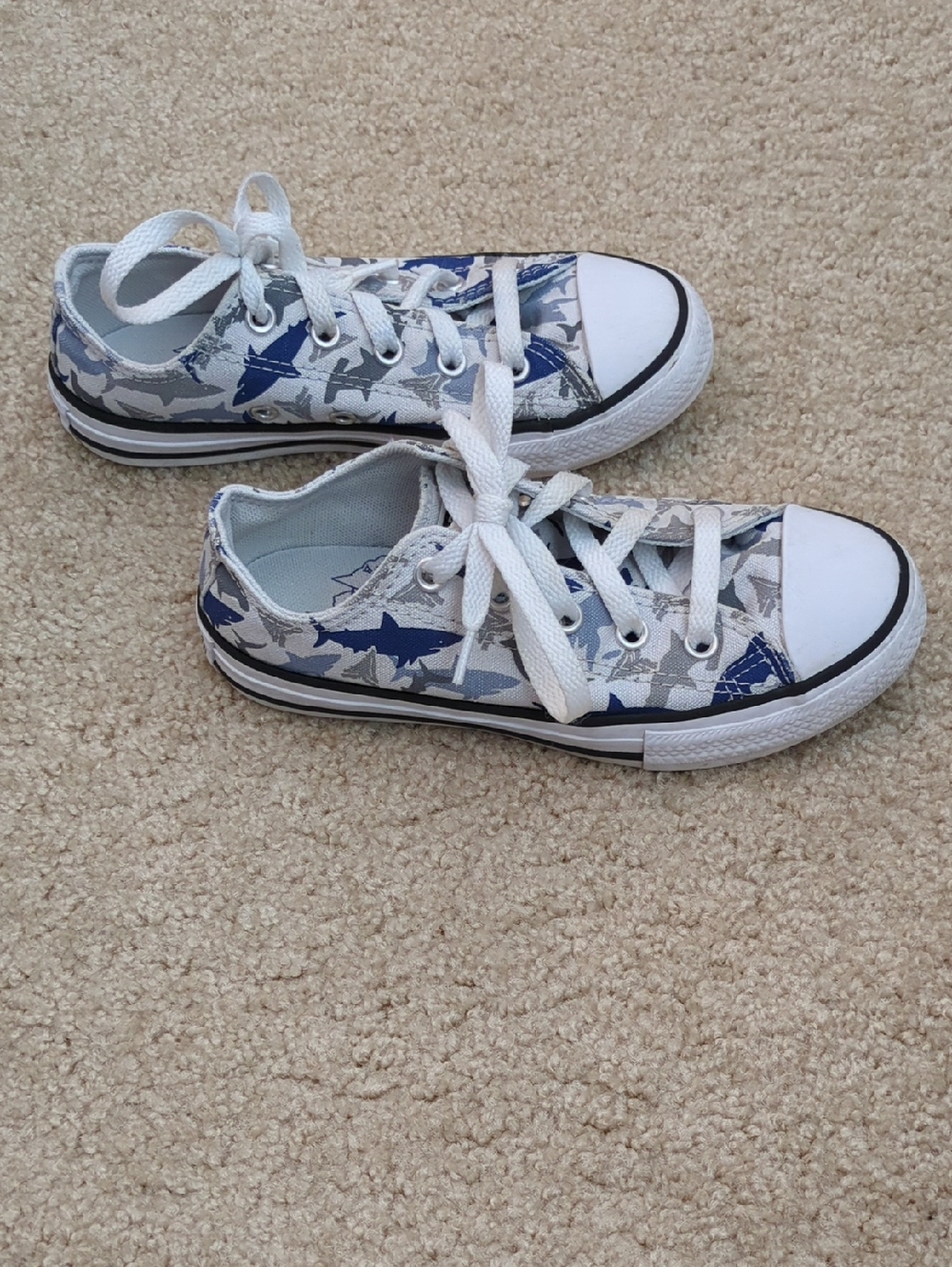 Converse Kids Blue and Gray Shark Camouflage Sneakers 🦈